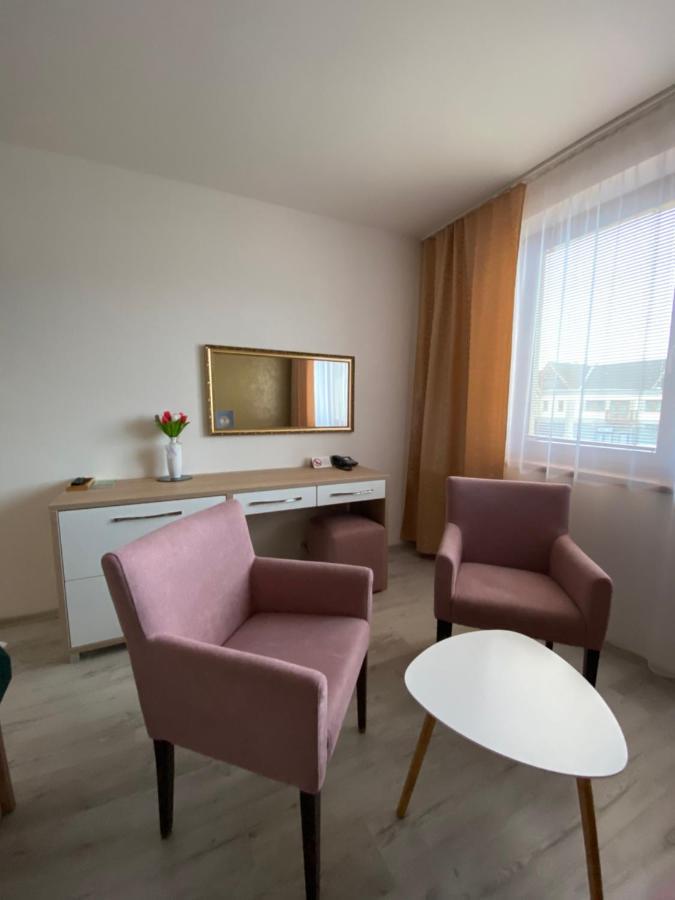 Besenova Apartman Diamant Exterior photo